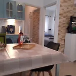 Сasa de vacaciones Holiday Home Balatonszárszó *