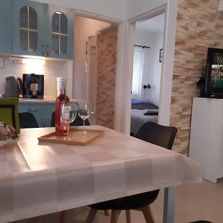 Hébergement de vacances Holiday Home Balatonszarszo *